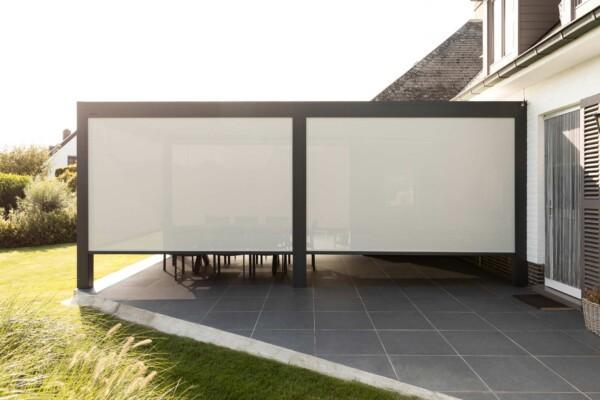 B200 Screens